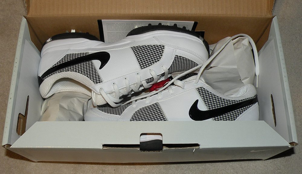Nike Golf Air Charmer Women's Golf Cleats 8.5M White Water Resistant New In Box